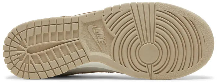 Wmns Dunk Low 'Gold Swoosh'