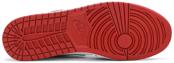 Air Jordan 1 Mid 'Chicago'