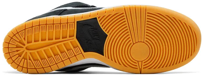 Dunk Low SB 'Black Gum'
