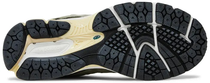 2002R 'Protection Pack - Mirage Gray'