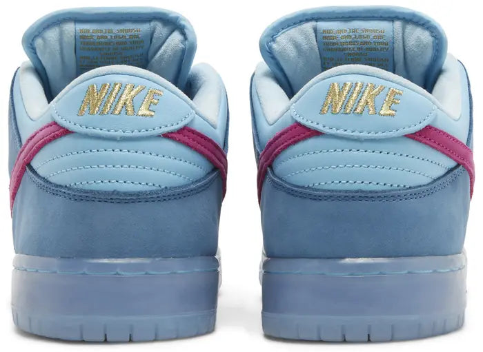 Run The Jewels x Dunk Low SB '4/20'