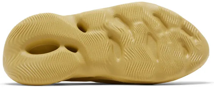 Yeezy Foam Runner 'Sulfur'