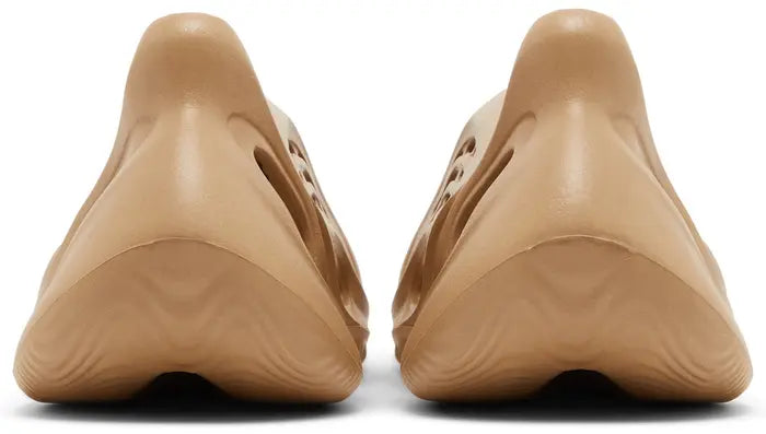 Yeezy Foam Runner 'Clay Taupe'