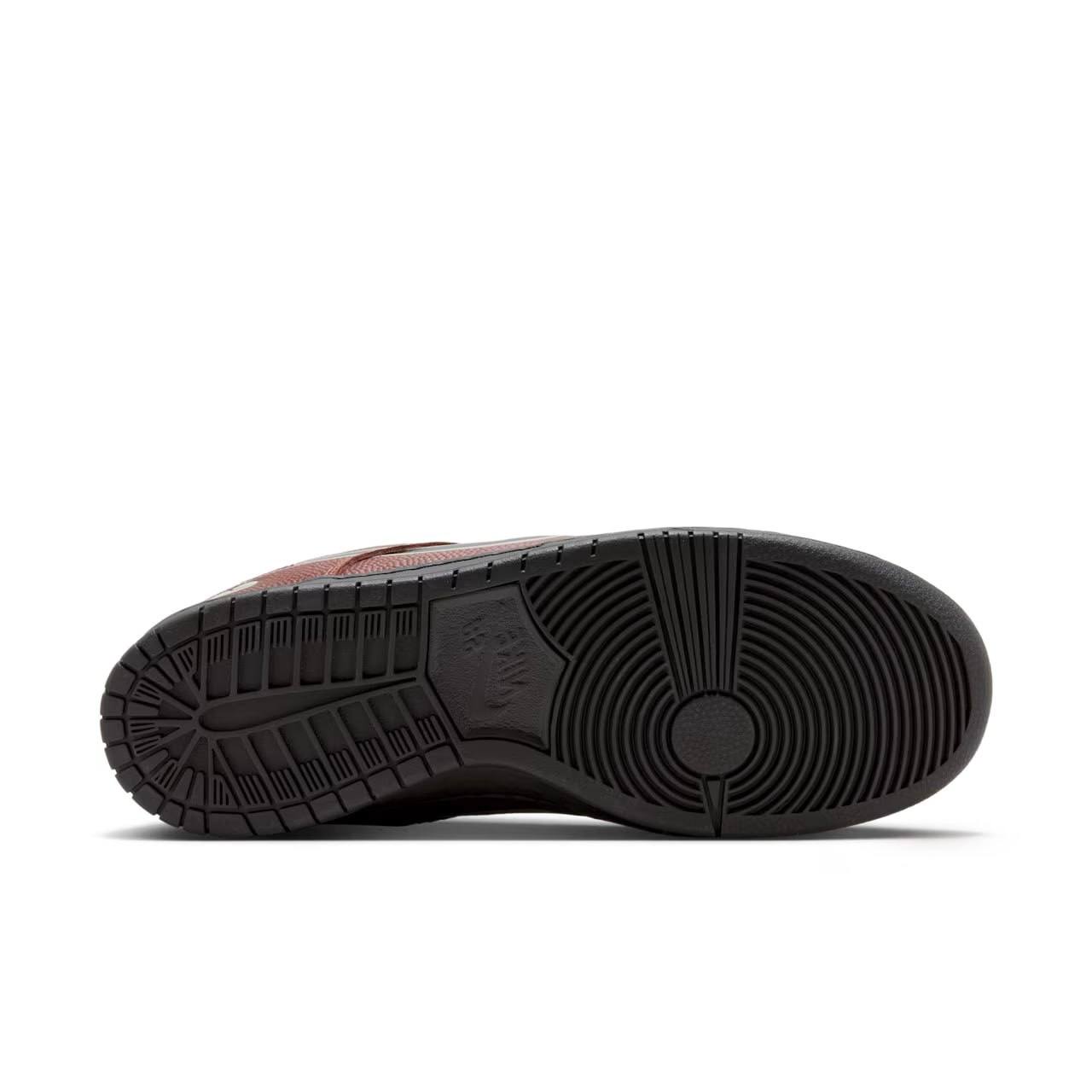 Limosine Skateboards x Dunk Low SB 'Football'