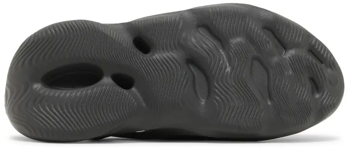 Yeezy Foam Runner 'Carbon'