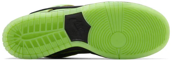 The Powerpuff Girls x Dunk Low Pro SB QS 'Buttercup'