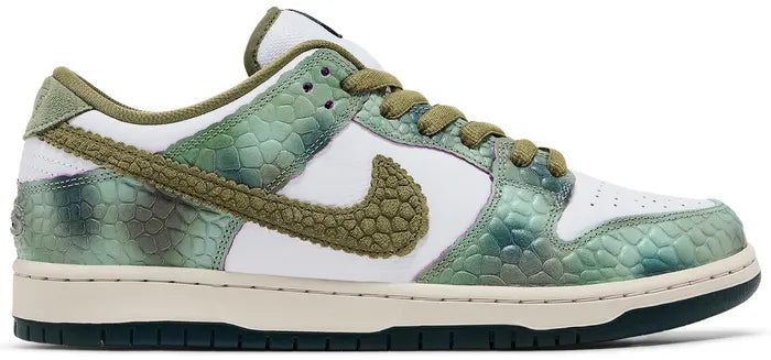 Alexis Sablone x Dunk Low SB 'Chameleon'