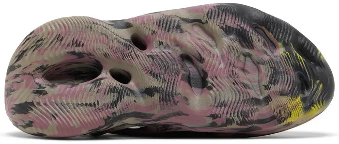 Yeezy Foam Runner 'MX Carbon'