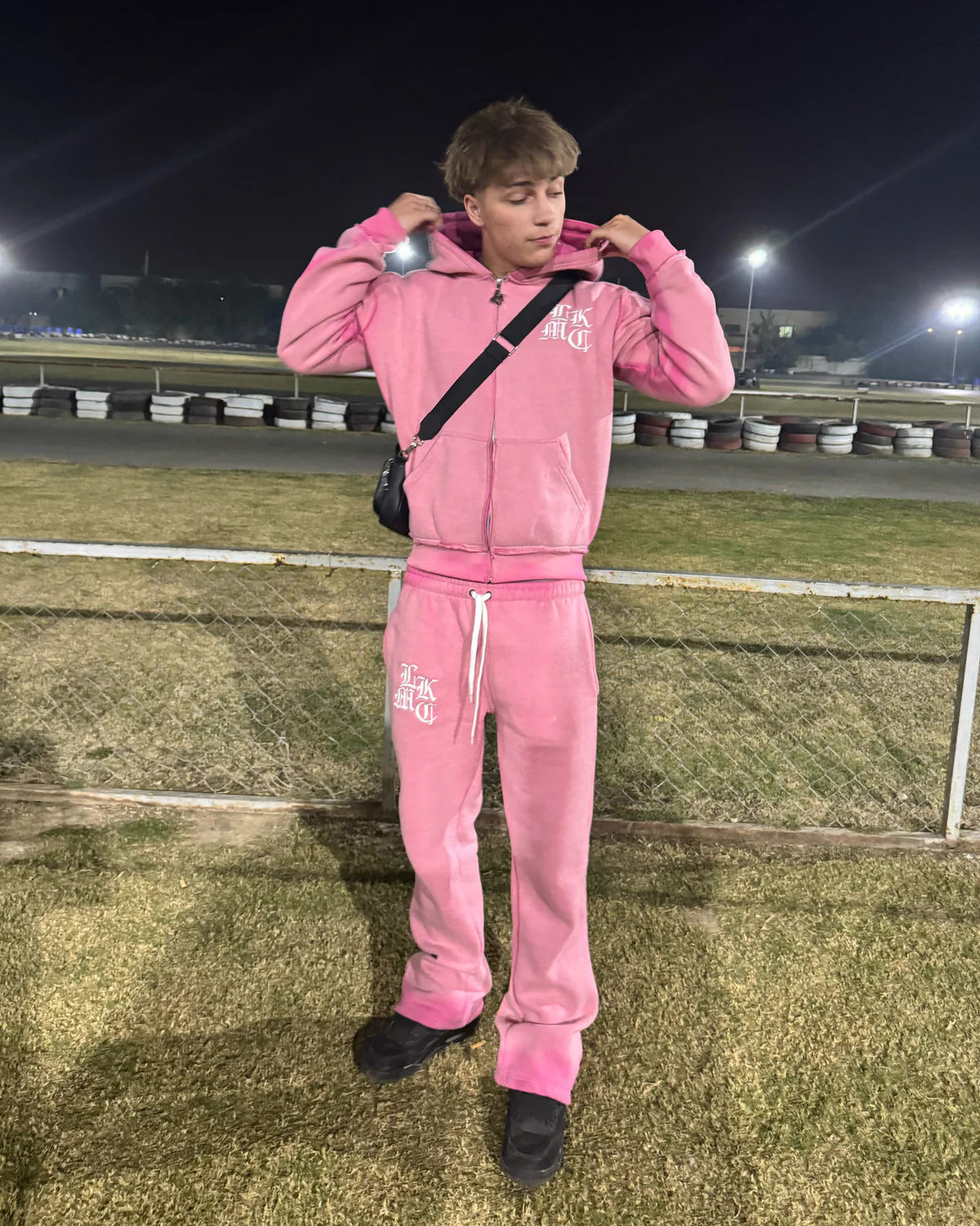 Distressed Zip Hoodie Pink