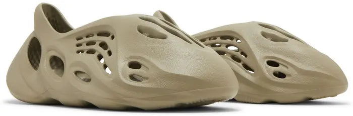 Yeezy Foam Runner 'Stone Salt'