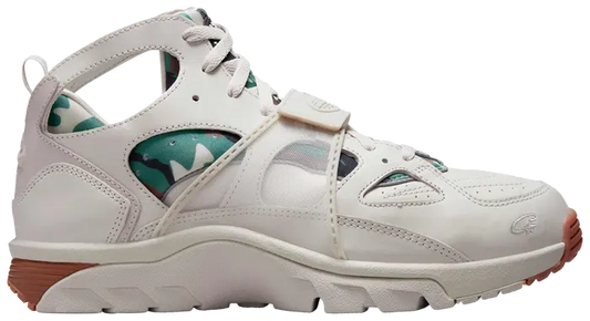 Corteiz x Air Trainer Huarache 'Light Bone'