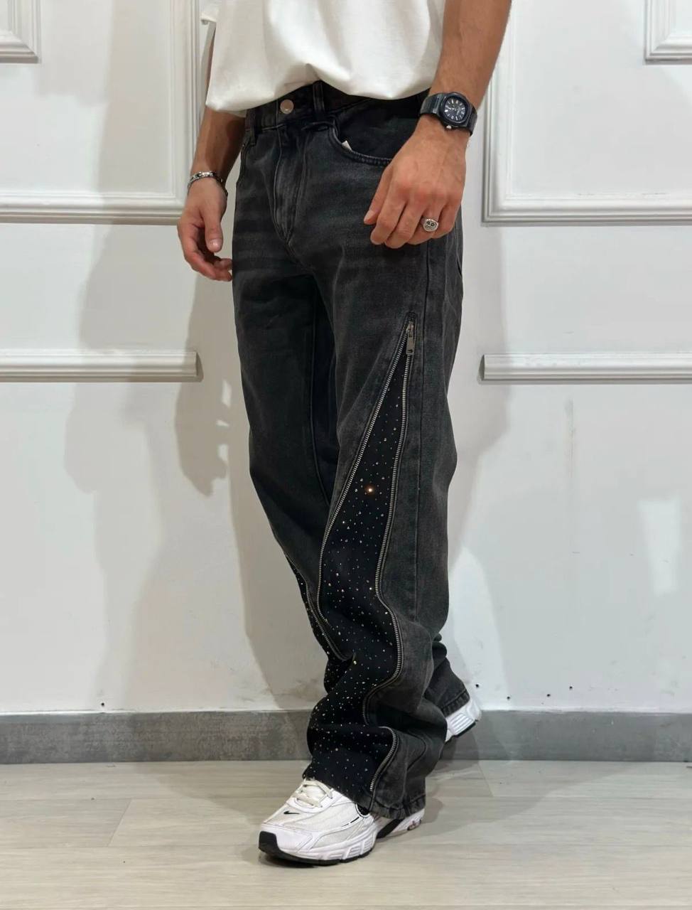 Jeans Denim Nero con Zip e Strass