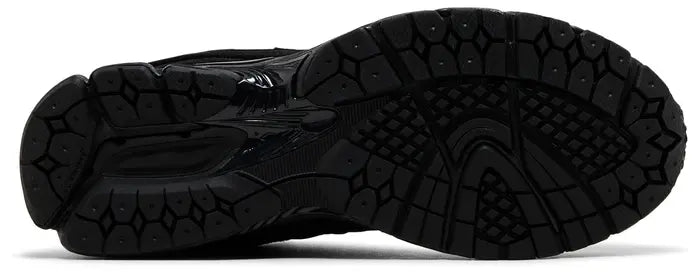 2002R 'Black Cat'