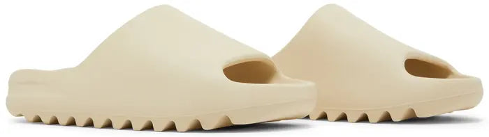 Yeezy Slide Bone (2022/2023 Restock)
