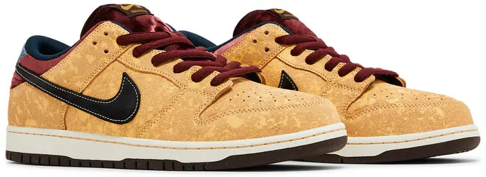 Dunk Low SB 'City of Cinema'
