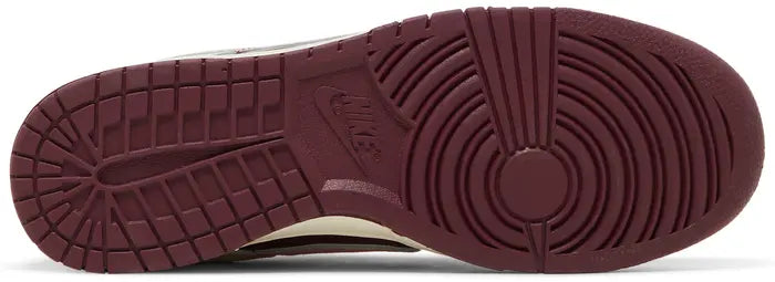 Dunk Low Premium 'Valentine's Day'