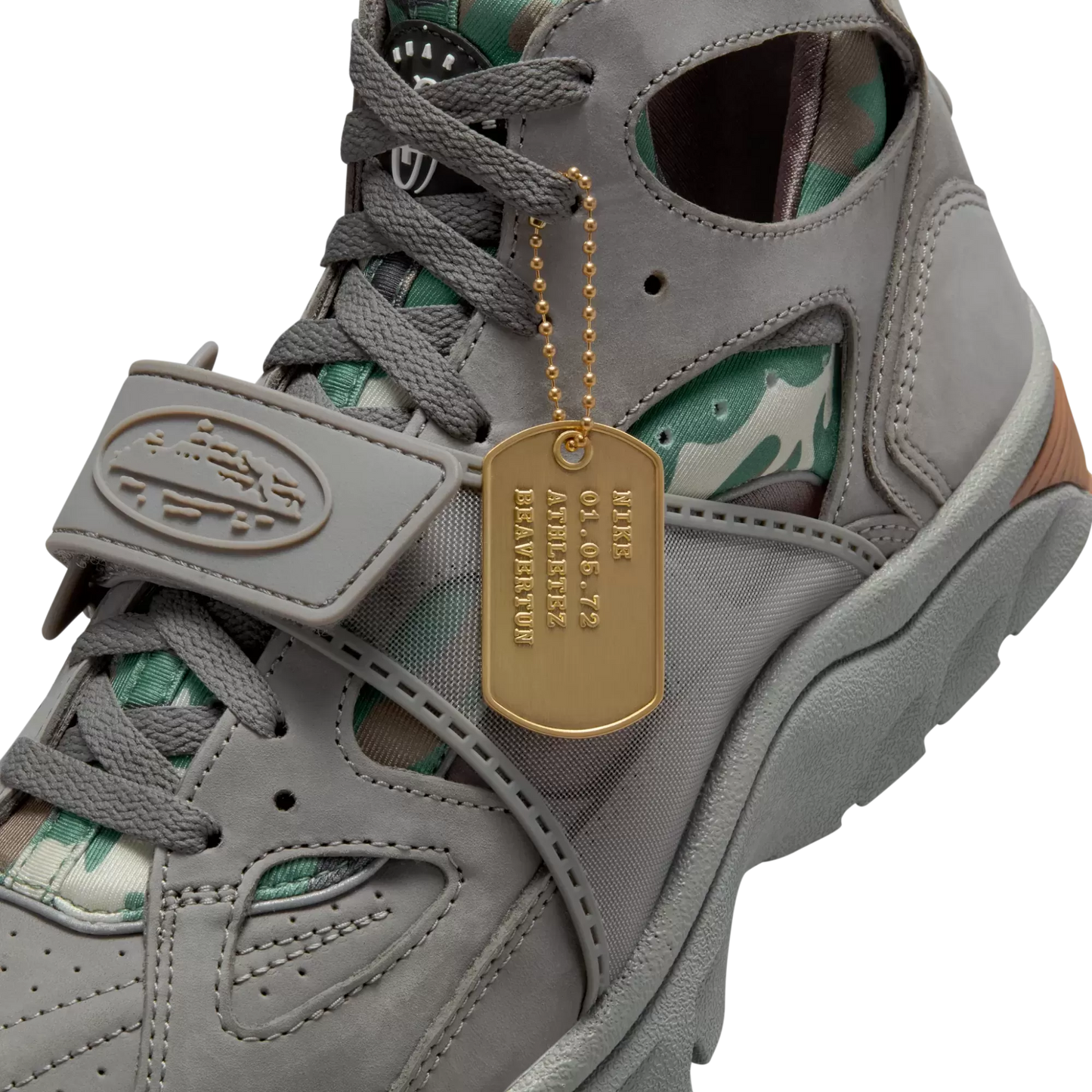 Corteiz x Air Trainer Huarache 'Gully Grey'